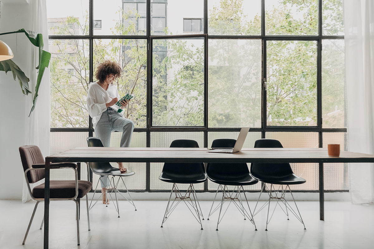 7 formas de renovar o seu espaço de trabalho esta primavera